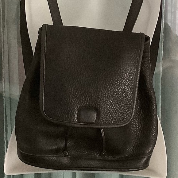 COACH VINTAGE LEATHER PEBBLE DRAWSTRING BACKPACK - Picture 5 of 16